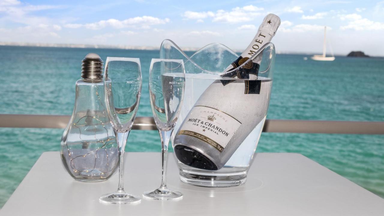 Official Page "Residence Bleu Marine" - Sea View Apartments & Studios - Saint-Martin French Side Гранд-Кейс Екстер'єр фото